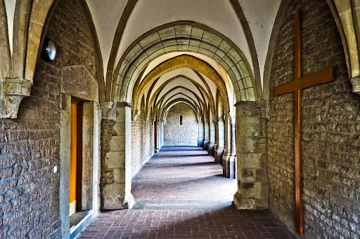 Groupe de Prière Gallery - France