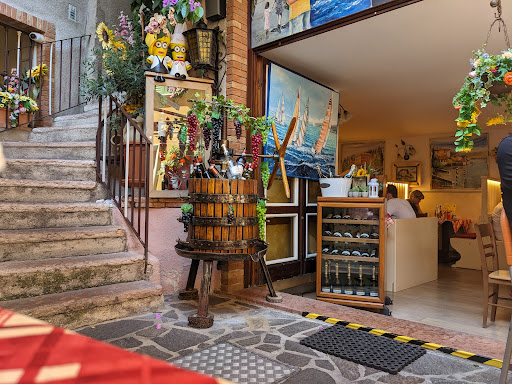 Bar Spaghetteria Da Titano Di Fort Enea