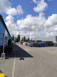 Photo n°4 de PUM à Hallennes-lez-Haubourdin (Magasin de materiaux de construction)