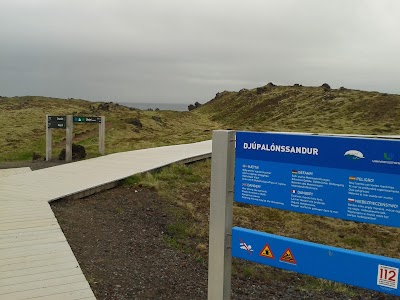 Photos of Dj&uacute;pal&oacute;nssandur