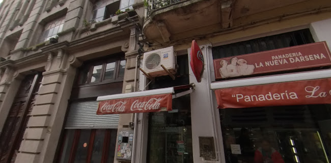 Opiniones de Panaderia Nueva Darsena en Montevideo - Tienda de ultramarinos