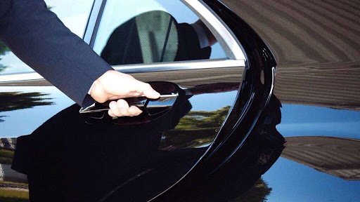 Politour Autoservizi - Noleggio Auto Con Conducente - Thumbnail