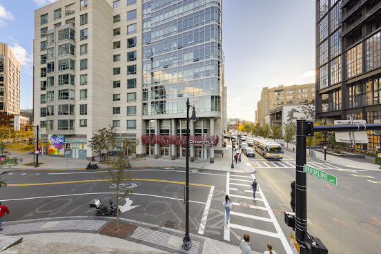 Pierce Boston by null