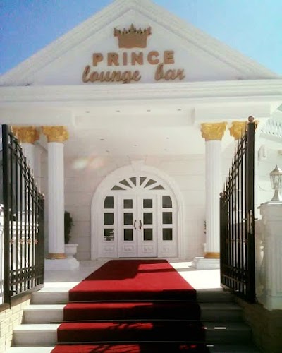 Prince lounge bar