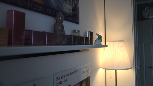Lianes Kosmetikstudio - Visual