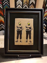 Photo n°15 de L'Atelier De Vanessa - Encadrements - Cadres - Expositions d' artistes - Restauration d'oeuvre d'art à Laval (Magasin d'encadrement)