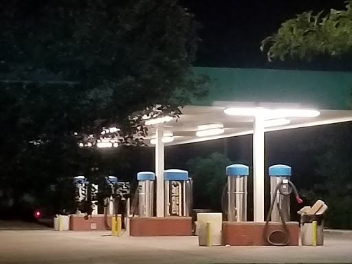 Cloverdale Road Car Wash - Thumbnail