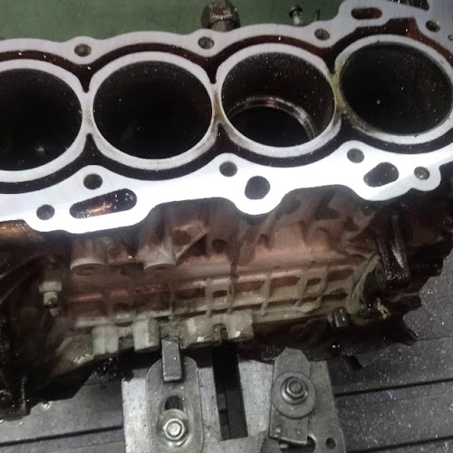 Horarios de Mecanica Automotriz Motor's Cars