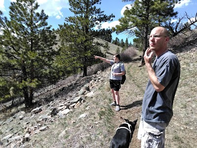 Mt Helena Ridge Trailhead