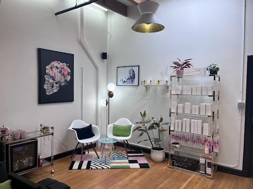 Luxury Beauty Lounge