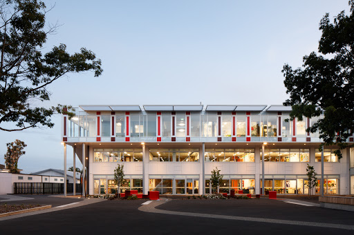 St Margaret's College - Thumbnail