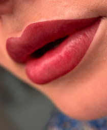 Photo n°20 de BH BEAUTY STUDIO à Poitiers (Salon de manucure)