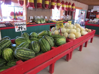 Snake Ranch Farm Stores