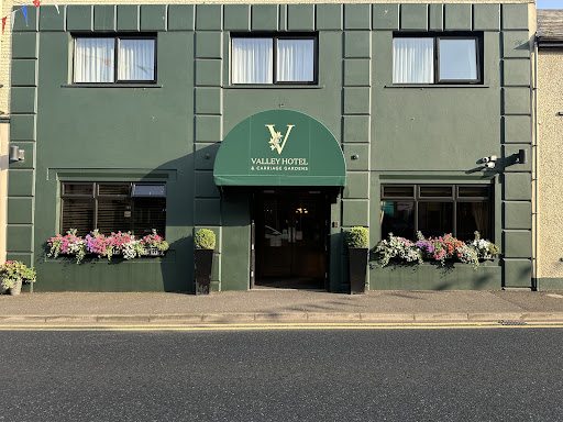 The Valley Hotel & Carriage Gardens