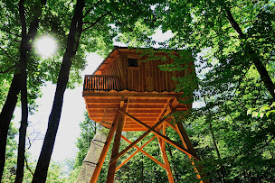 Photo n°74 de Les cabanes de Fontfroide à St Antoine l'Abbaye (Chambre d'hôtes)