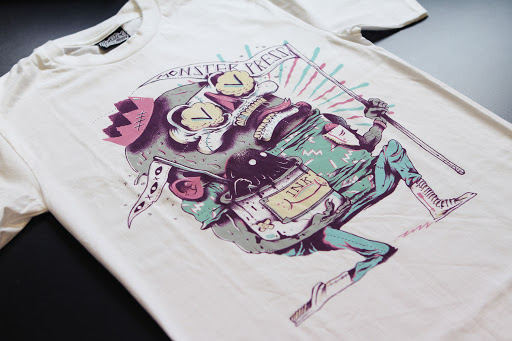 Monster Press - Visual