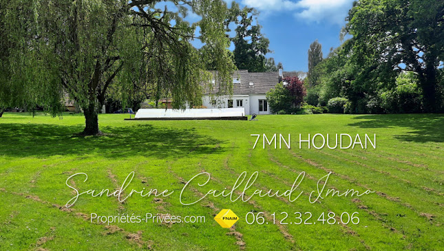 Sandrine CAILLAUD - Immobilier HOUDAN - Agence immobilière