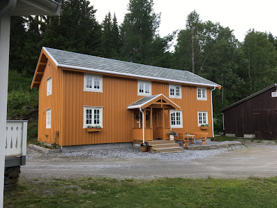 Utpå Neset AS Ner-svenningdalsveien 102, 8682 Trofors, Norge