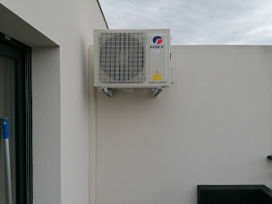Photo n°22 de SARL SOLUTIONS PLOMBERIE ELEC à Saint-Estève (Magasin de systèmes de climatisation)