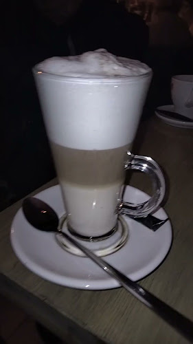 Numer telefony do FADO CAFE