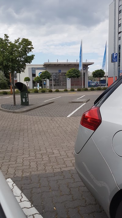 Photos of T&Uuml;V HANSE Service-Center Hamburg-Wandsbek