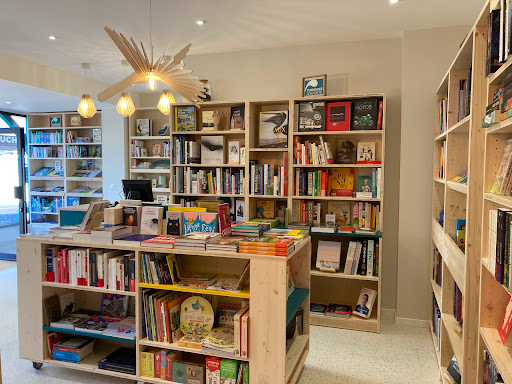 Librairie les vagues Gallery - France