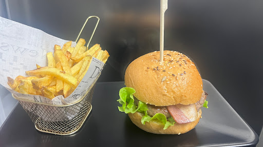 Photo 3 - Sweety Burger