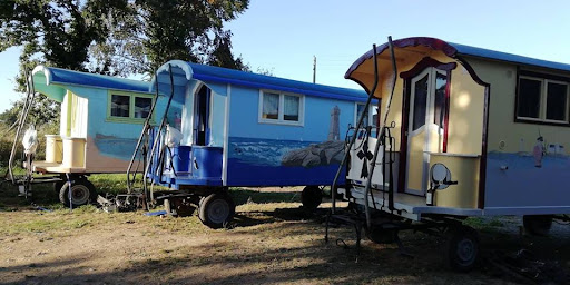 Photo de Les roulottes du Trieux à Plouëc-du-Trieux (22260)