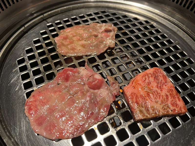 焼肉ますや 荒木店