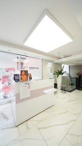 Espace Beauté Monaco (ex. Eric Zemmour) Gallery - France