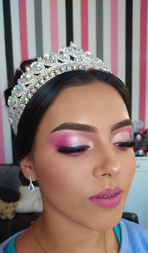 Luz Martínez Salón - Thumbnail