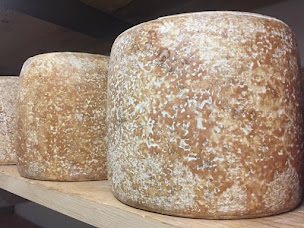 Photo n°5 de Fromagerie Desrues Laval à Laval (Épicerie fine)
