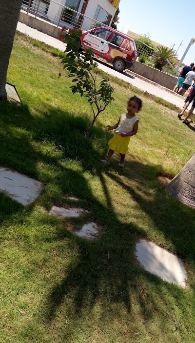 Photos of Min Bahari