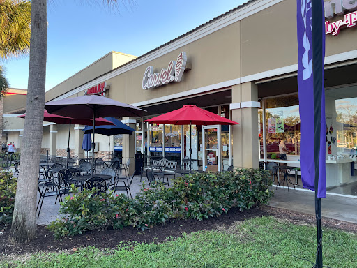 Charleston Square - Visual