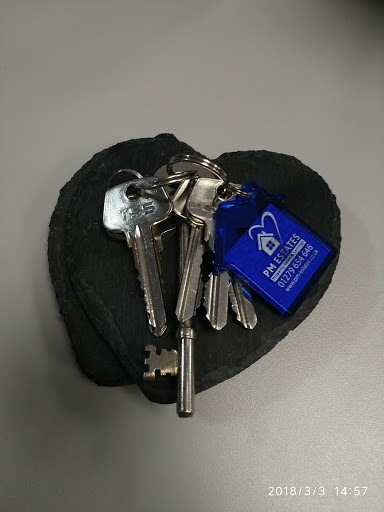 PM Estates Gallery - United Kingdom