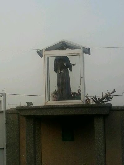 Photos of Church St. Rita