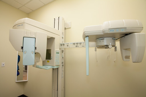 Applebay Family Dental Clinic - Thumbnail