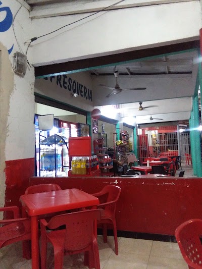 Photos of La Esmeralda