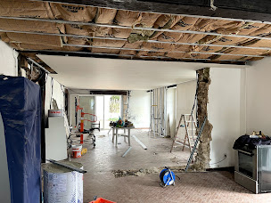 Photo n°4 de CDWT Peinture Plâtrerie à Saint-Martin-de-Seignanx (Service de pose de parquet)