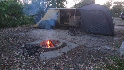 Aragunnu campground Logo