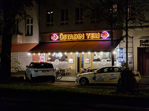 Üstadın Yeri