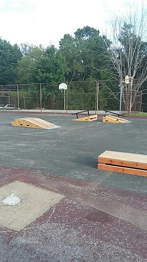 Garrettsville Ohio Skatepark Gallery - United States
