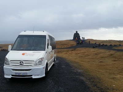 Photos of B&aacute;r&eth;ar Saga Sn&aelig;fells&aacute;ss Statue