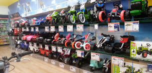 Photo n°20 de Smyths Toys Le Mans à La Chapelle-Saint-Aubin (Magasin de jeux vidéo)