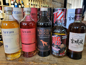 Photo n°7 de MONT DI'VIN à Cassel (Cave à vins)