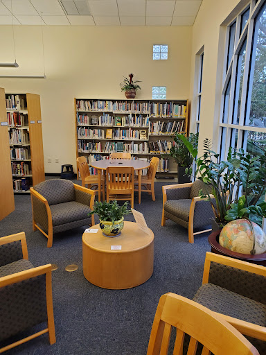Richard C. Sullivan Public Library Logo