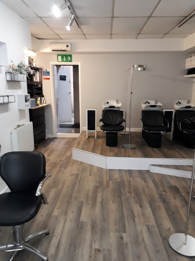 South Hair Highcliffe - Thumbnail