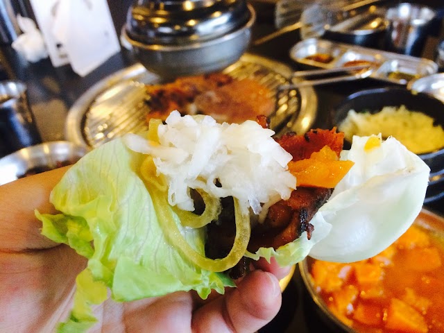 Samgyupsalamat BGC Branch