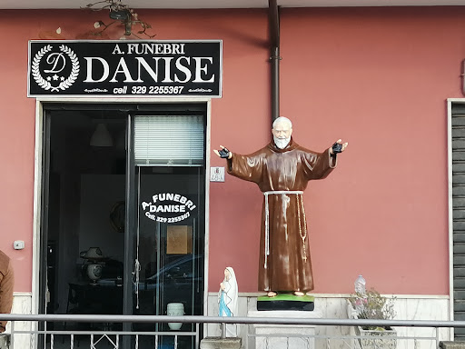 Agenzia Funebre Danise Gallery - Italy