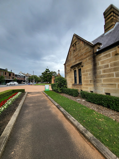 Victoria Park, Broadway - Thumbnail